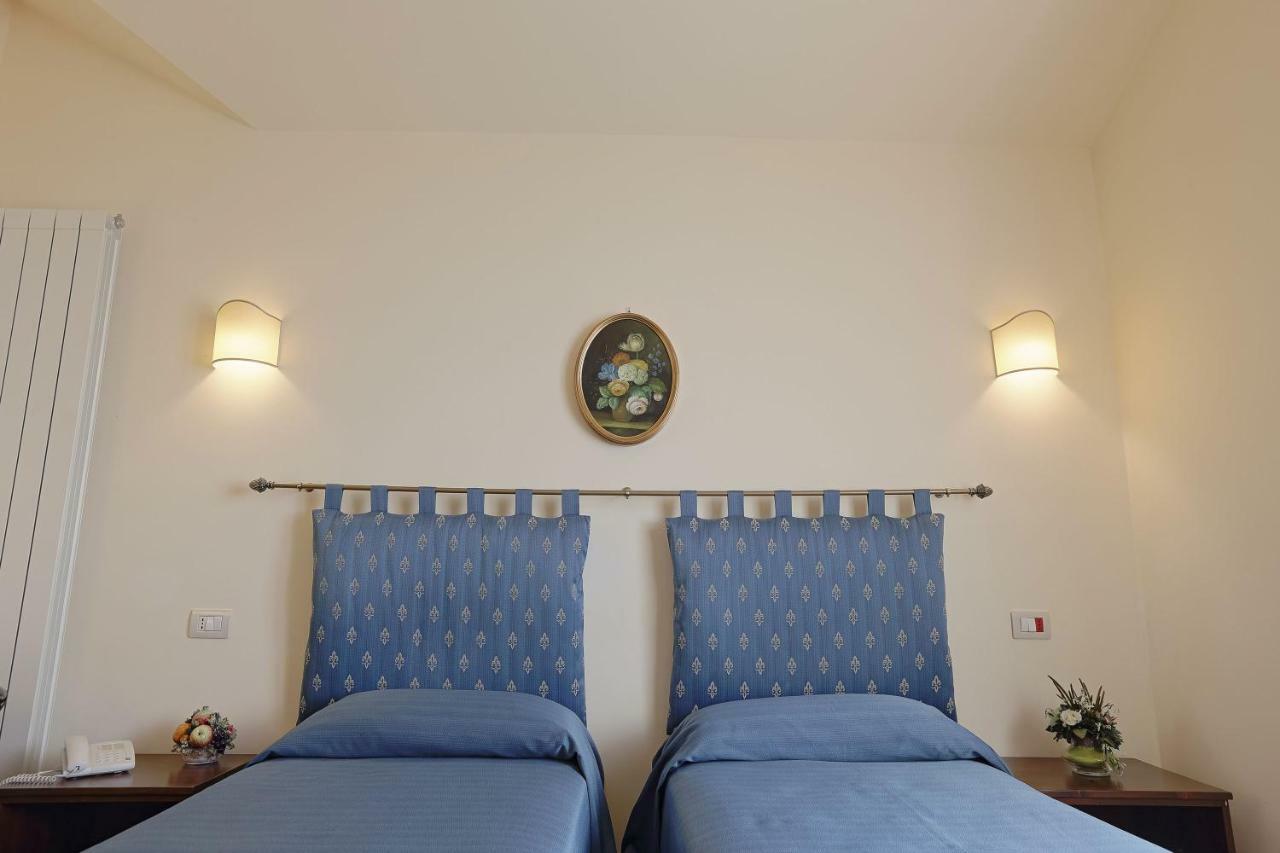 Pigna D'Oro Country Hotel Santo Stefano Quisquina 外观 照片