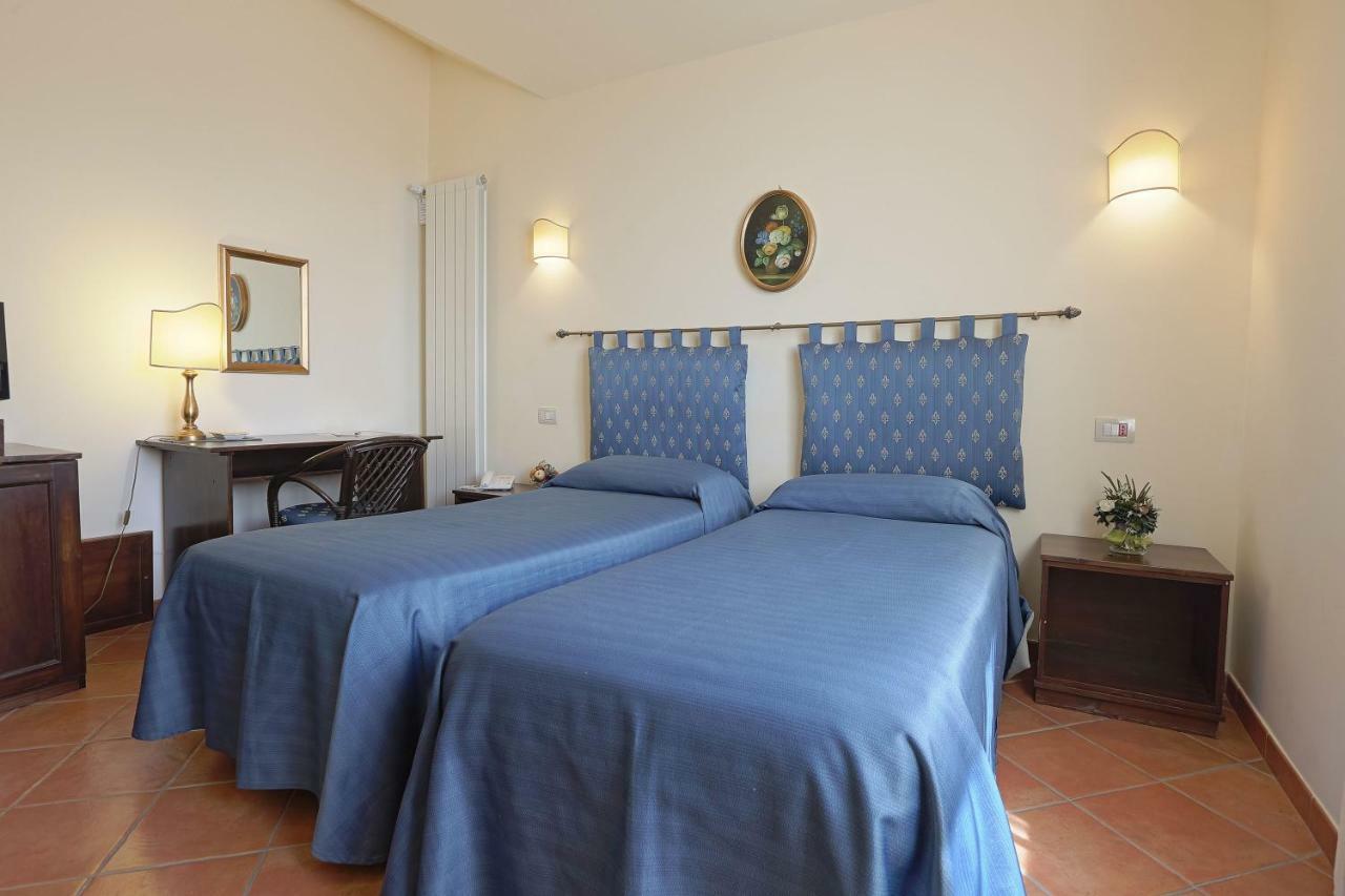 Pigna D'Oro Country Hotel Santo Stefano Quisquina 外观 照片