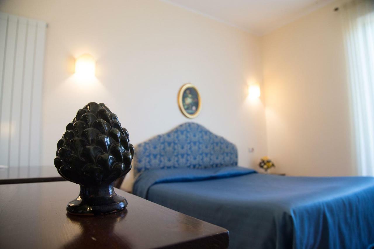 Pigna D'Oro Country Hotel Santo Stefano Quisquina 外观 照片