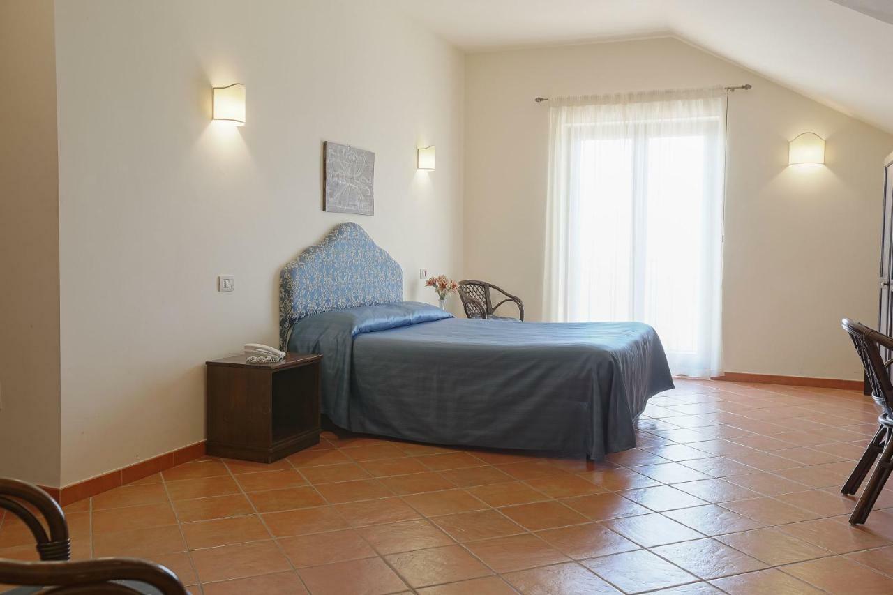 Pigna D'Oro Country Hotel Santo Stefano Quisquina 外观 照片