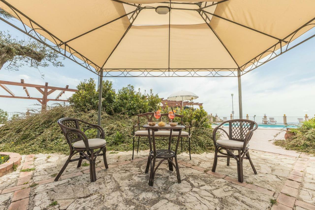 Pigna D'Oro Country Hotel Santo Stefano Quisquina 外观 照片