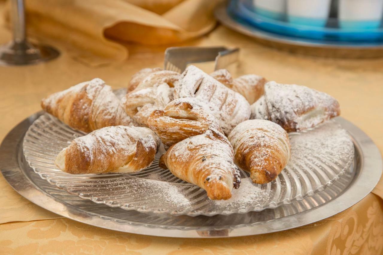 Pigna D'Oro Country Hotel Santo Stefano Quisquina 外观 照片